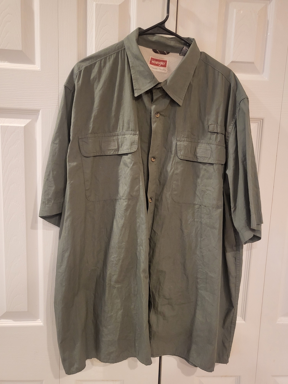 Wrangler Men's Olive Green Vent Back Fishing Shirt Size 2XT Big Tall
